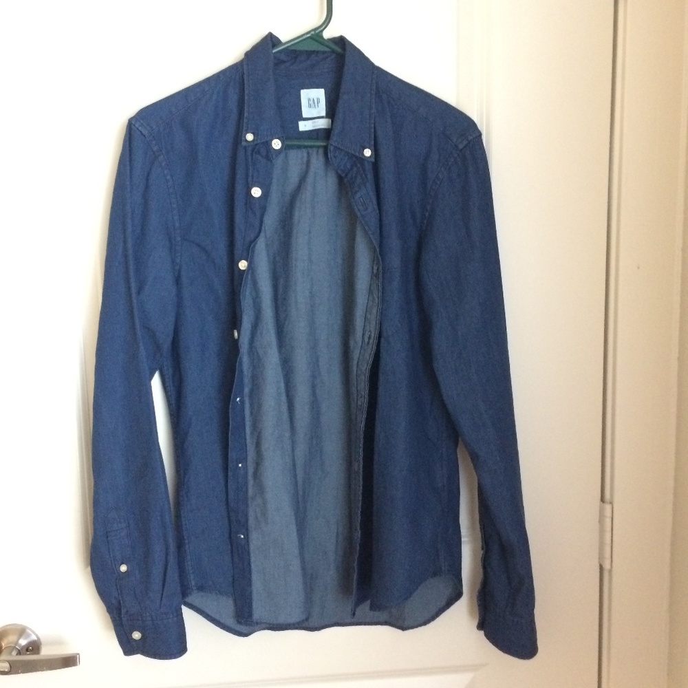 Gap Men's Denim Chambray button down